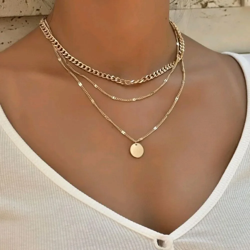 💖 2/$30 Boho disc dainty layered gold tone chain link chunky charm necklace - Picture 1 of 13